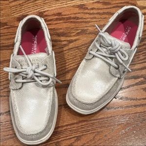 Sperry Topsider Intrepid Gold Boat Shoes 2M